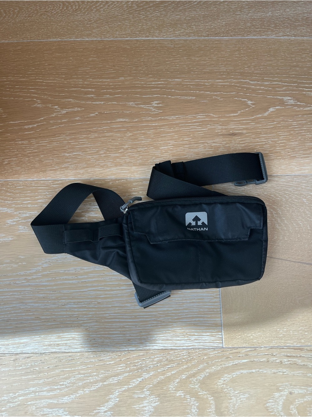 Nathan Marathon hip pack with Adjustable Strap